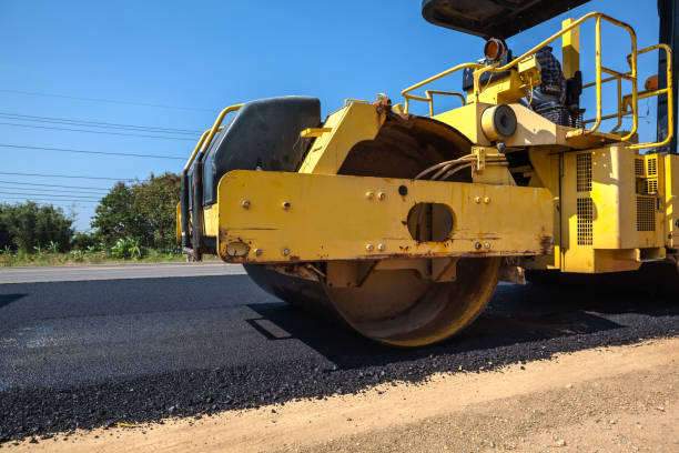 Best Driveway Pavers Contractor  in Macon, IL